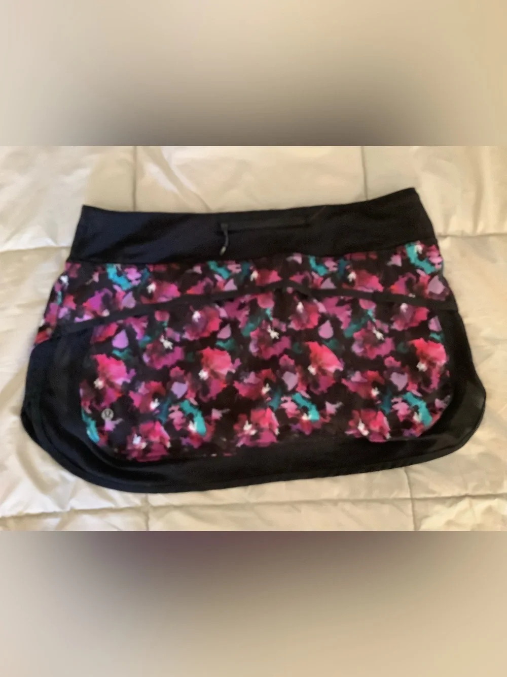 Lululemon Hotty Hot Skirt II Mini Midnight Bloom Black Deep Fuchsia/ Black sz 10